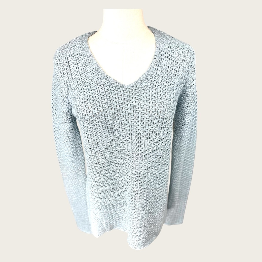 J. McLaughlin size Small the Laney light Blue V-Neck metallic weave sweater